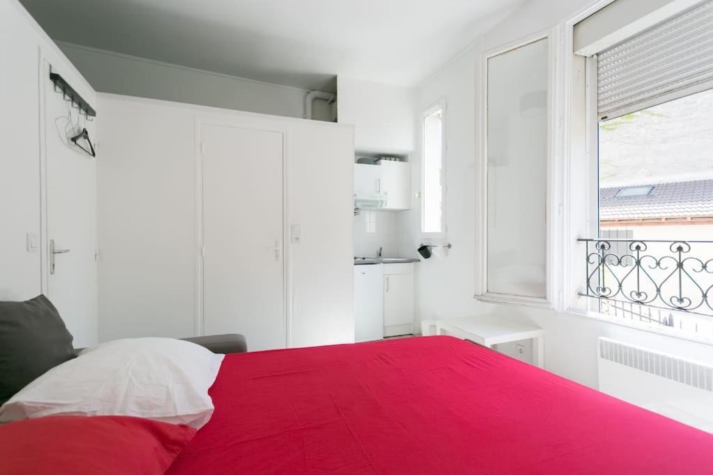 Charming Parisian Studio! 塞纳河畔伊夫里 外观 照片