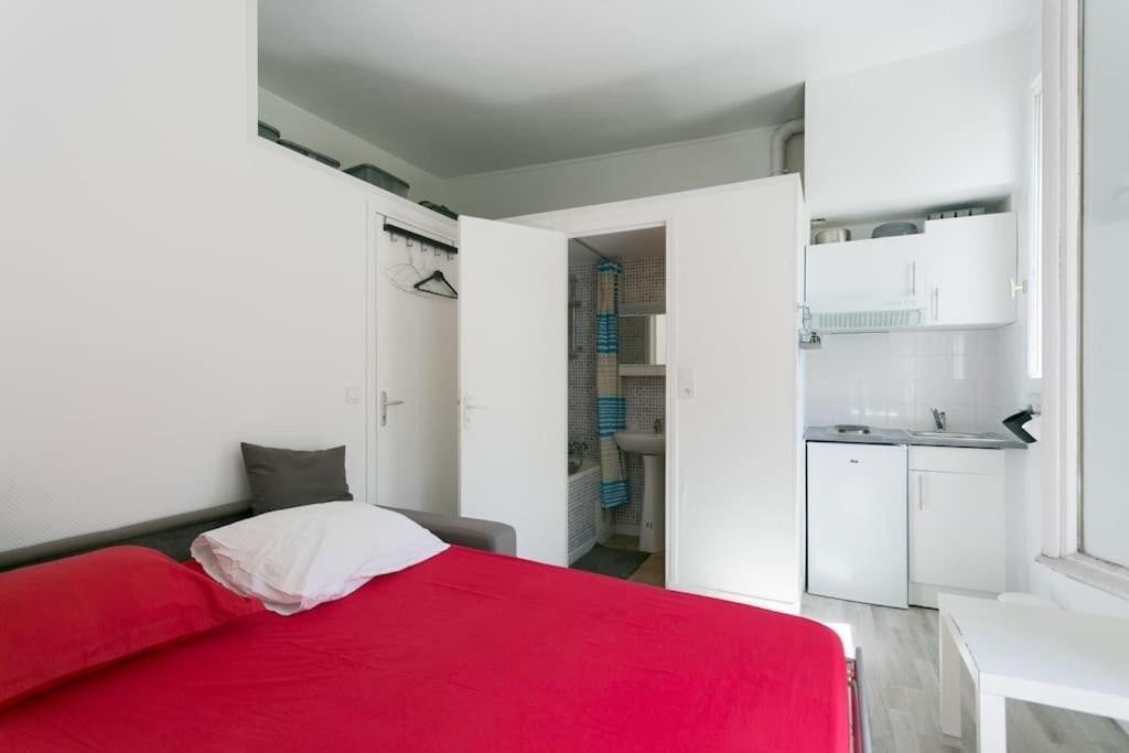 Charming Parisian Studio! 塞纳河畔伊夫里 外观 照片