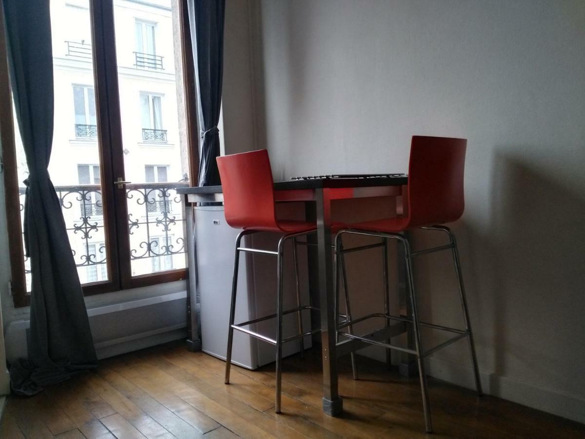 Charming Parisian Studio! 塞纳河畔伊夫里 外观 照片