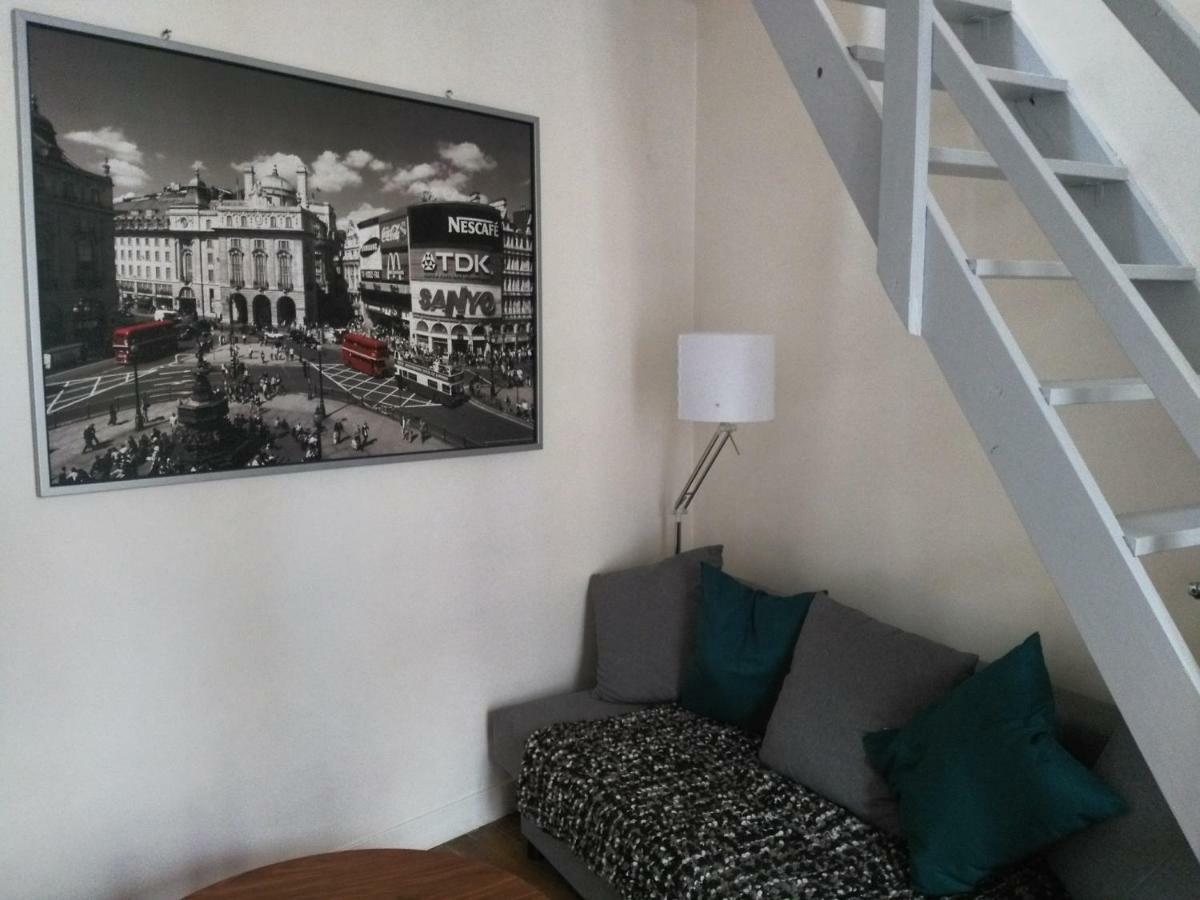 Charming Parisian Studio! 塞纳河畔伊夫里 外观 照片