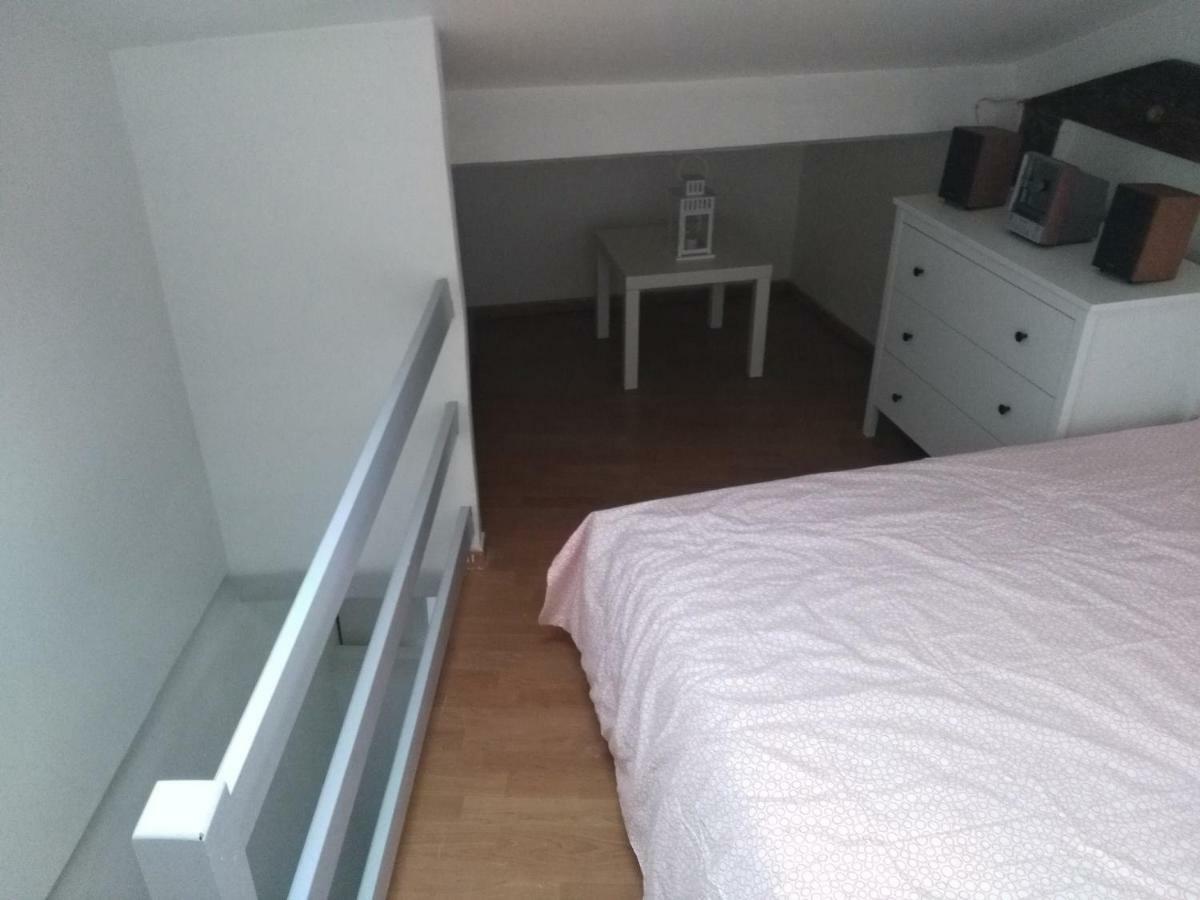 Charming Parisian Studio! 塞纳河畔伊夫里 外观 照片