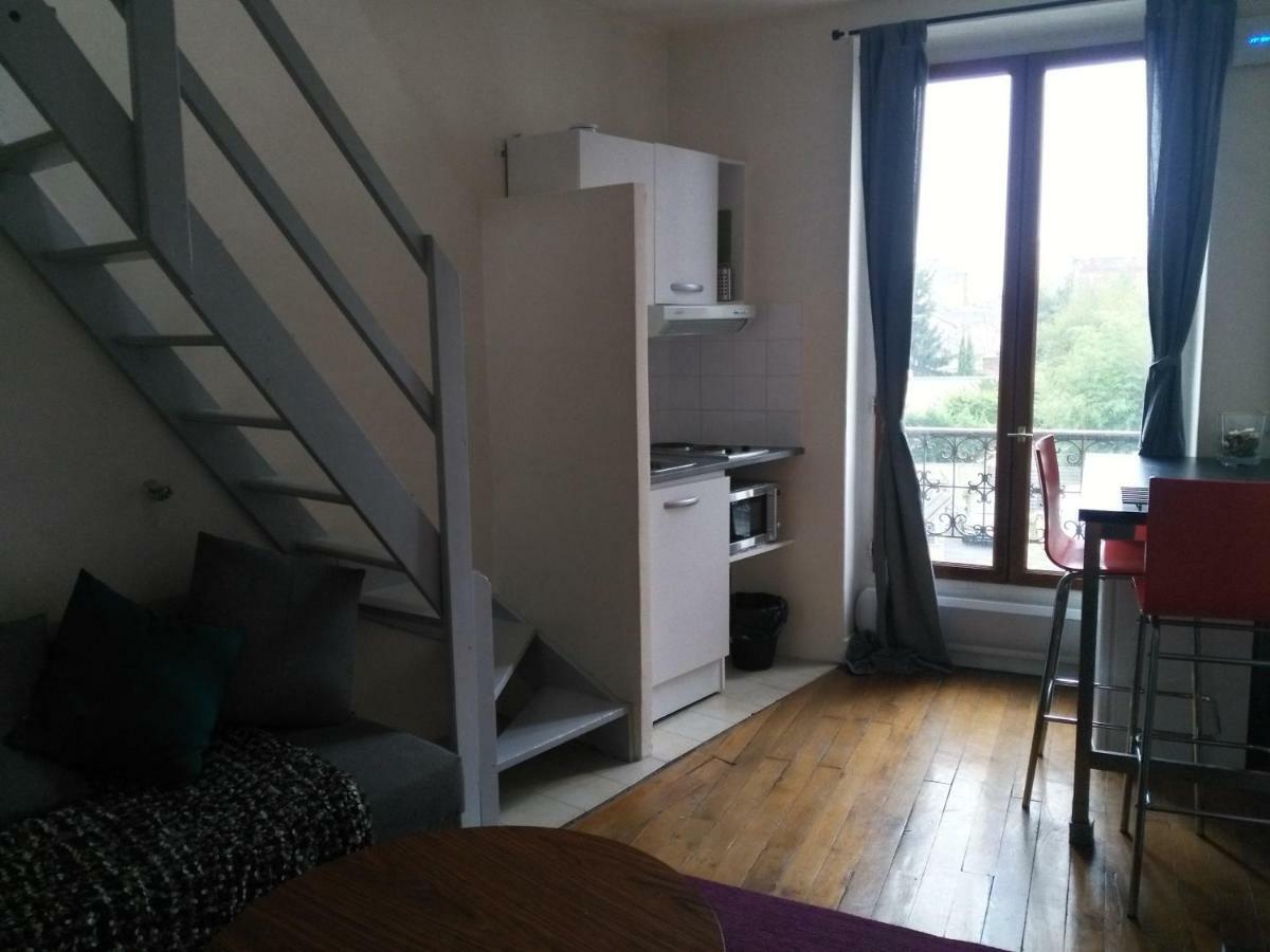 Charming Parisian Studio! 塞纳河畔伊夫里 外观 照片